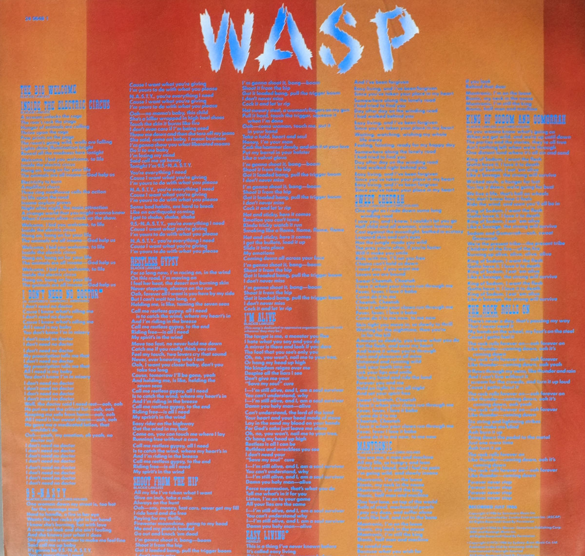High Resolution Photos of wasp inside electric circus 